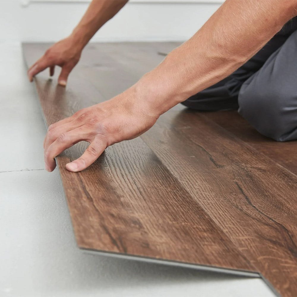 Piso SPC Mod. Futura 4mm de espesor, en paquete que incluye Piso, Bajo Piso, Zoclo Perimetral 6cms plano, Moldura de remate para puerta, Colocación incluida a partir de 25m2, entrega en CDMX,
(cotizar envío fuera de CDMX), Presentación por caja con 10 piezas, Contenido caja 2.782m2, color a escoger de linea. - Image 2